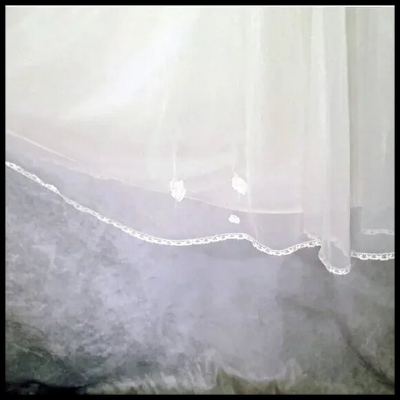 Vintage Vanity Fair Chiffon Lace White Nightgown Empire Waist - Picture 4 of 14